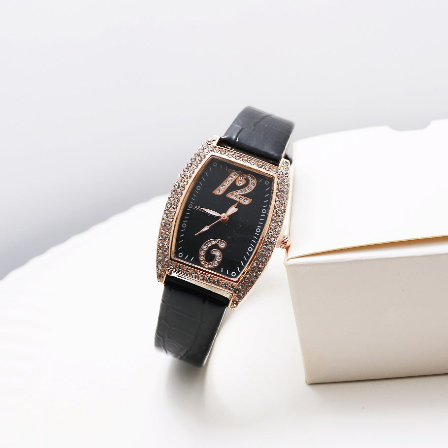 Lady Watch Leather And Battery Powered Stylish Leather Strap Quartz Watch Women Un